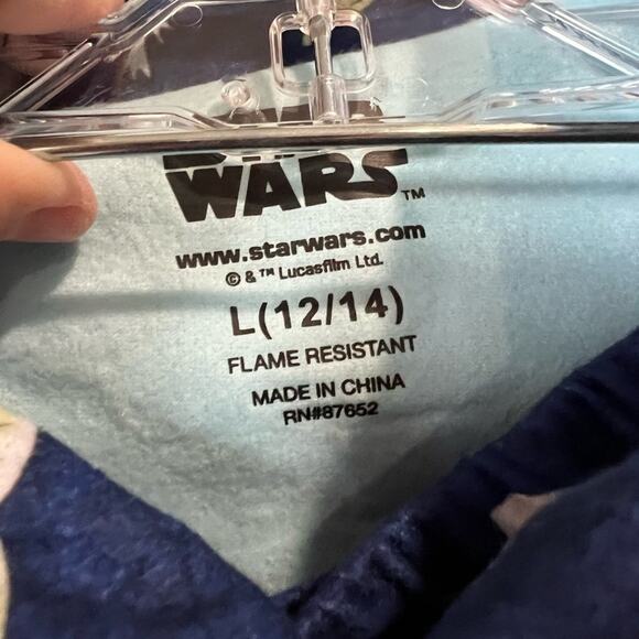 Star Wars Yoda boys long sleeve pajama size L 12/14 NWT Blue - Picture 5 of 7